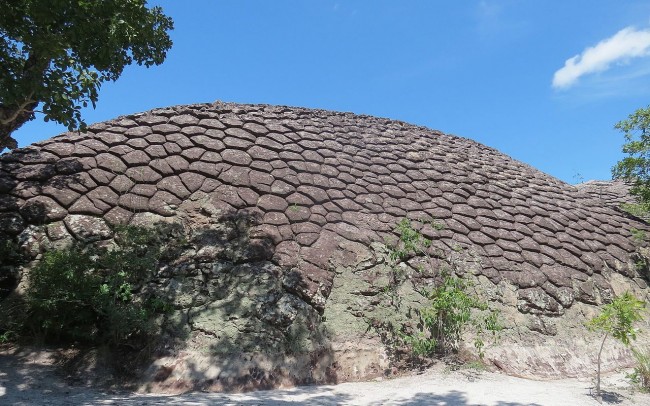 Pedra_Casco_da_Tartaruga._-_panoramio