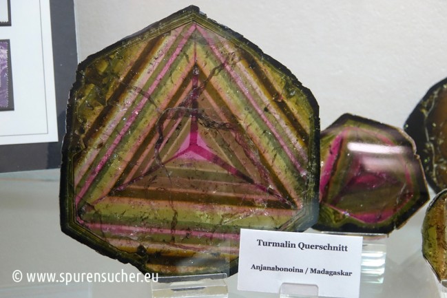 Turmalin_Heilige-Geometrie_Spurensucher1